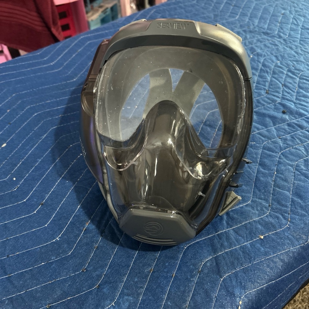 Full Face Snorkel Mask in Gray